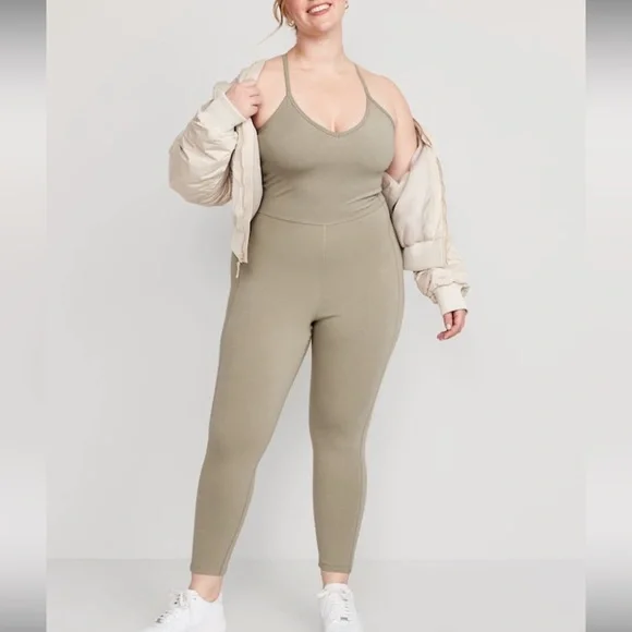 Old Navy Pants Jumpsuits Old Navy Power Chill 78 Length